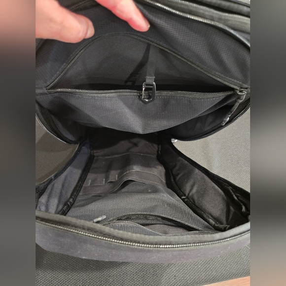 KUIU Backpack - Picture 6 of 7